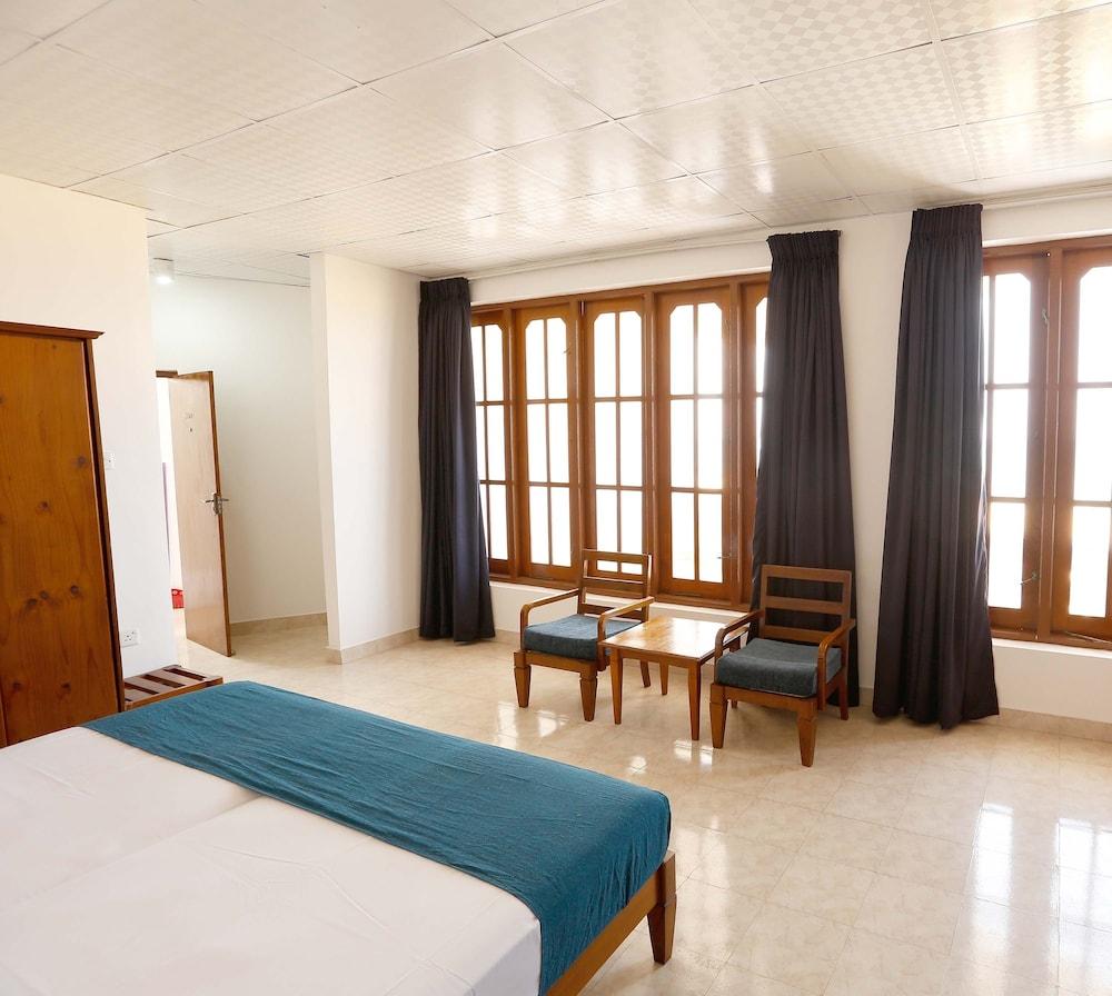 Zand Negombo Ettukala Ngoại thất bức ảnh