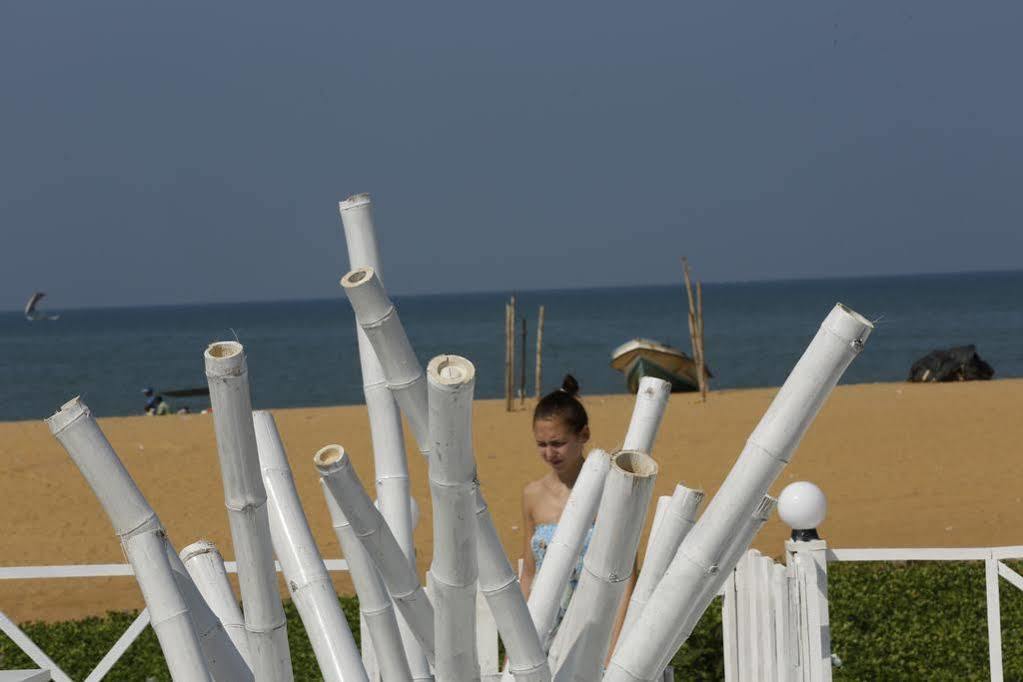 Zand Negombo Ettukala Ngoại thất bức ảnh