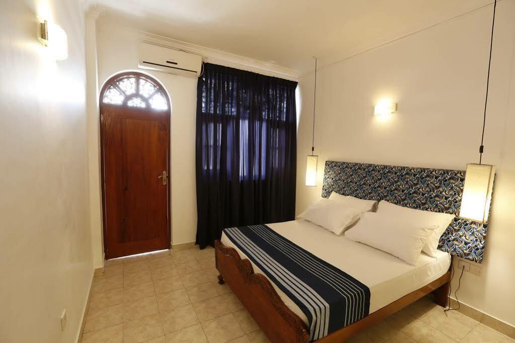 Zand Negombo Ettukala Ngoại thất bức ảnh