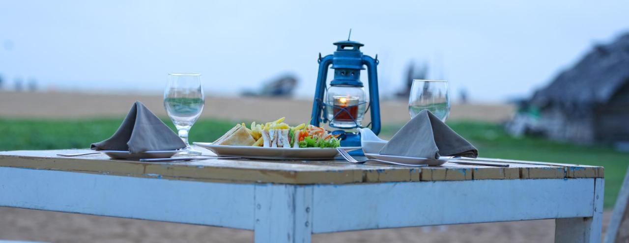 Zand Negombo Ettukala Ngoại thất bức ảnh