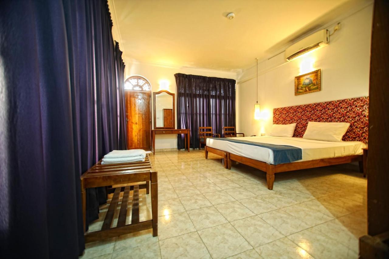 Zand Negombo Ettukala Ngoại thất bức ảnh