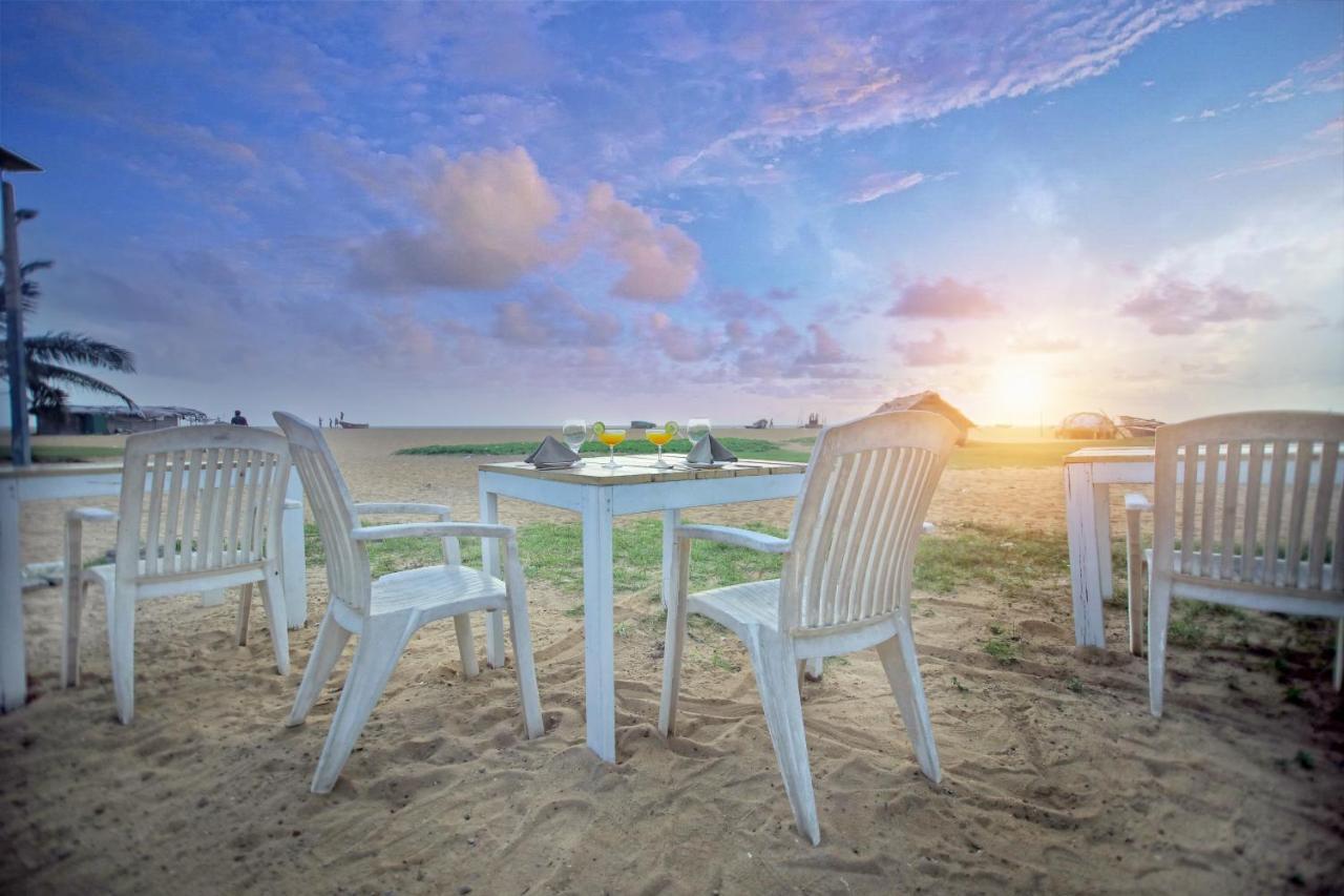Zand Negombo Ettukala Ngoại thất bức ảnh